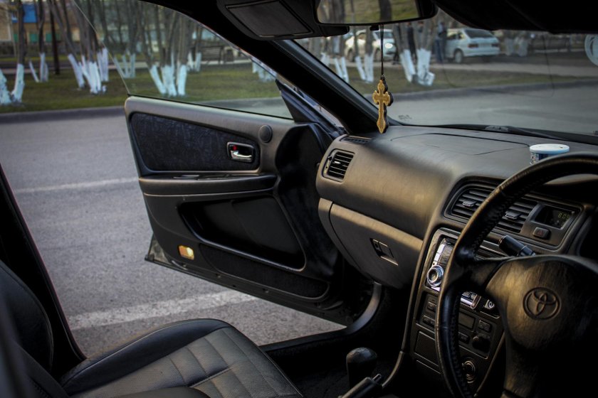 Алькантара jzx100