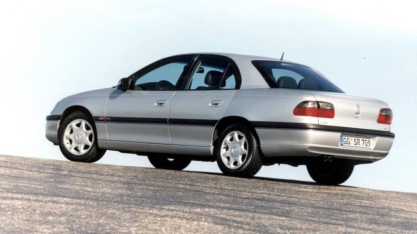 Опель Омега в mv6