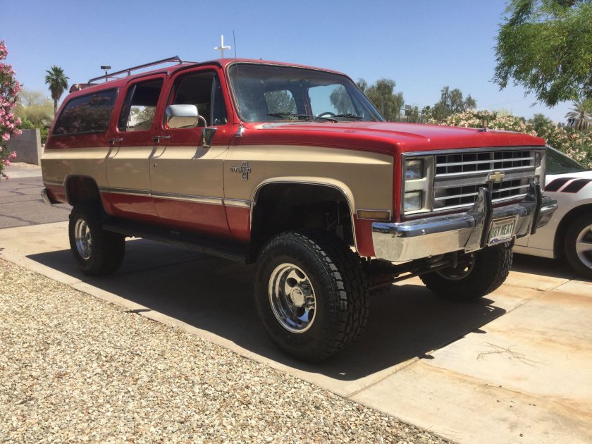 Chevrolet Suburban 1985