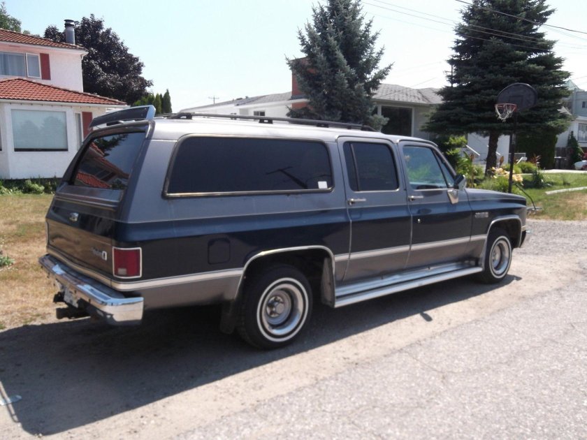 Chevrolet suburban 1990