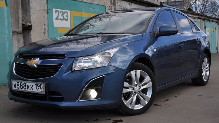 Chevrolet Cruze синий металлик