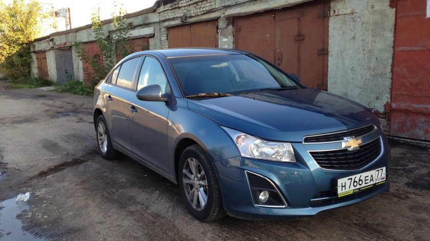 Chevrolet Cruze синий металлик