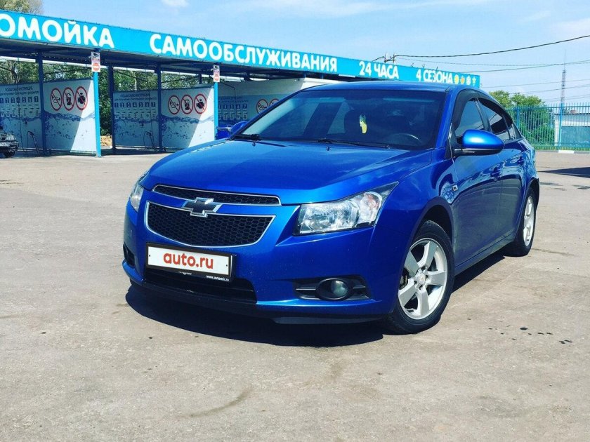 Шевроле Круз синий