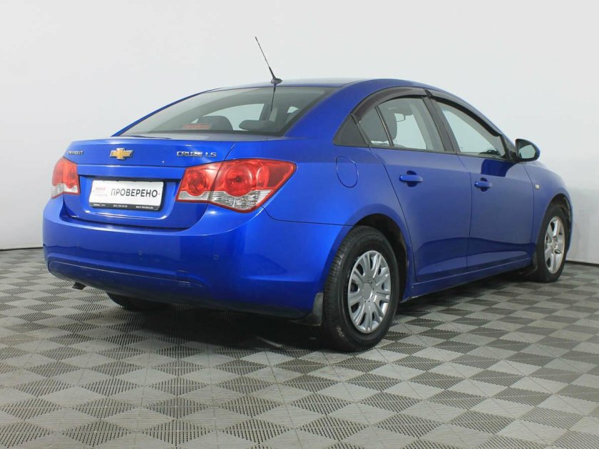 Шевроле Круз 1.6 механика