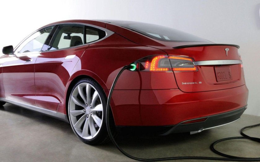 Электромобиль Tesla model s