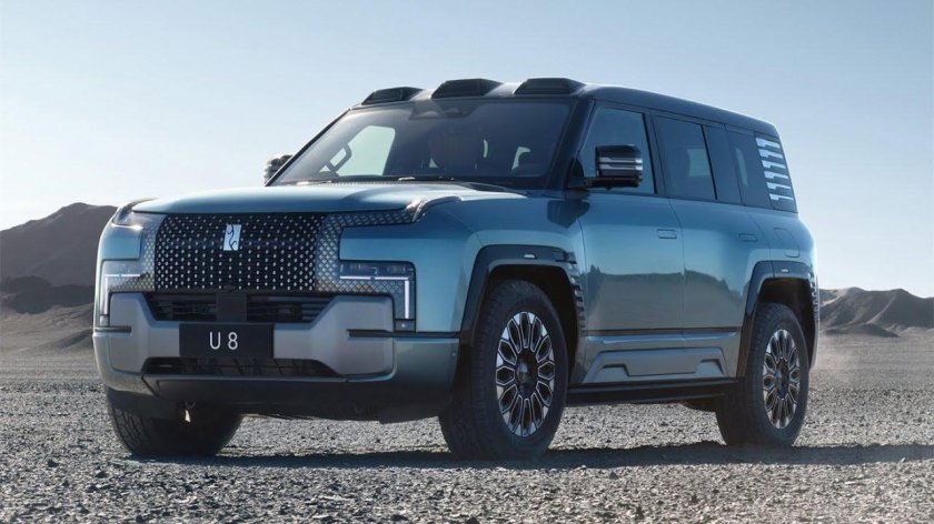 Внедорожник BYD Yangwang u8