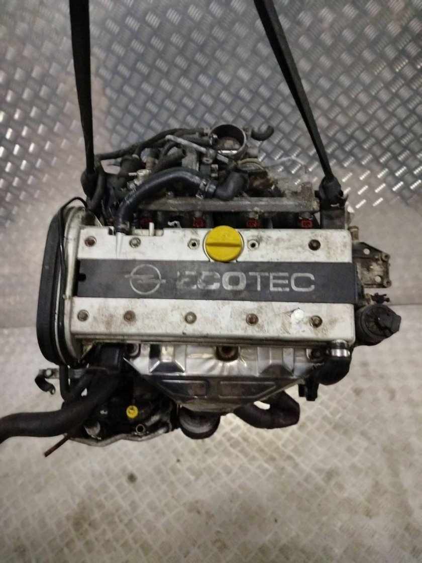 Мотор opel vectra b 1.8 x18xe 1