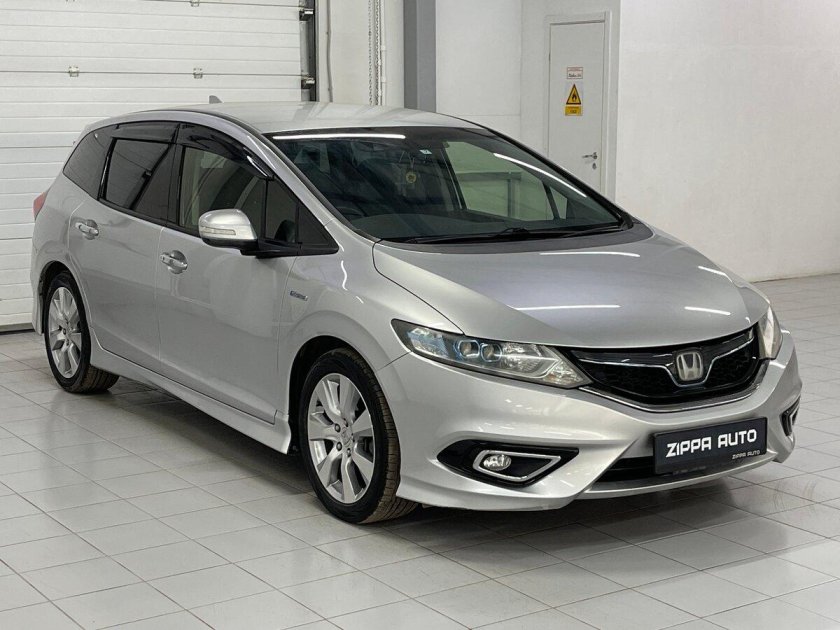 Honda jade 2015