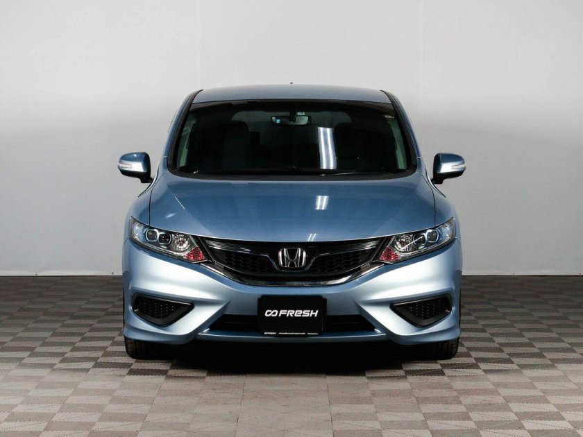 Хонда Джейд 2015