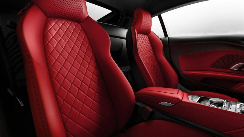 Audi a3 красный салон