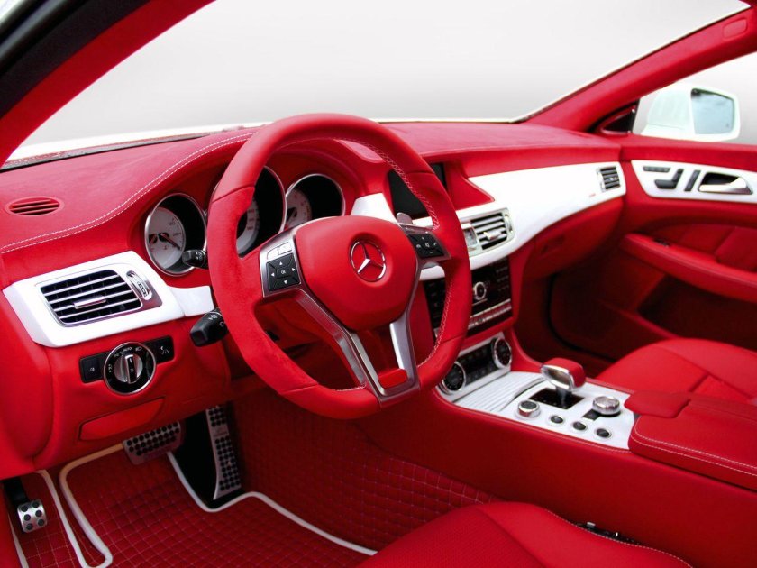 Мерседес АМГ красный салон