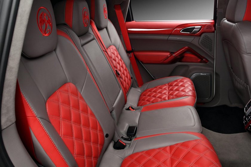Красно черный салон для Кайен 958