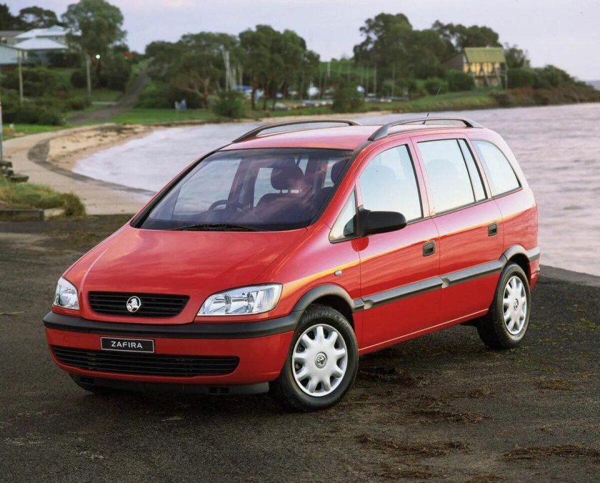 Холден Зафира