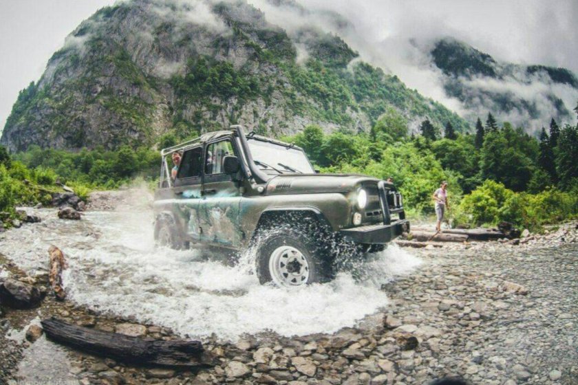 УАЗ Патриот джиппинг