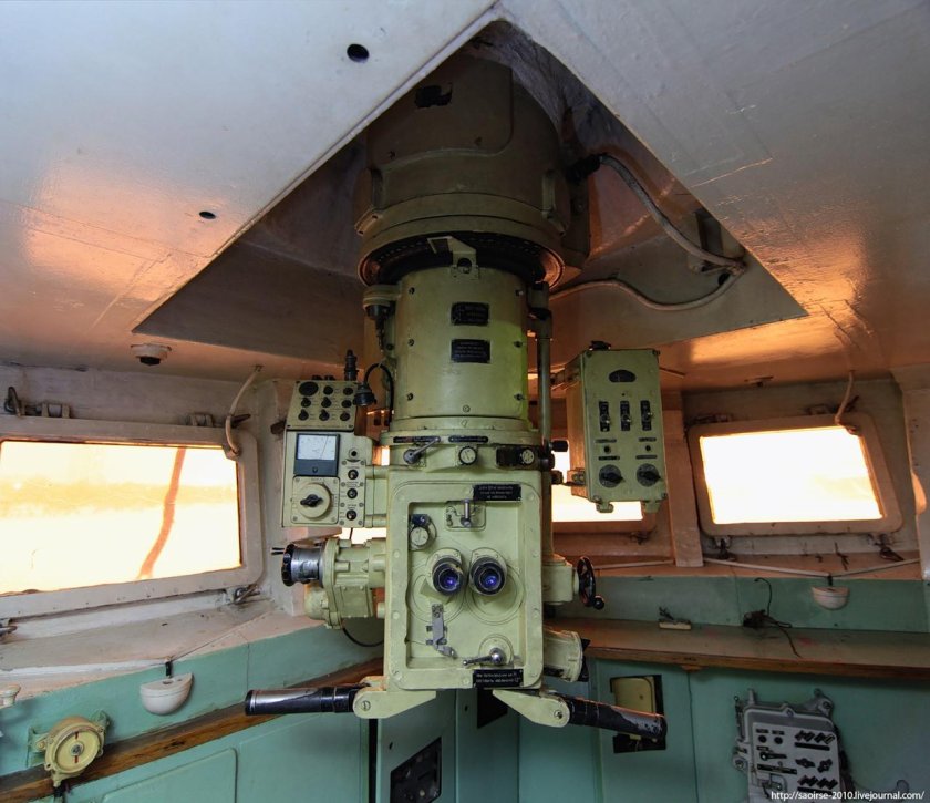 Ходовой мостик эсминца 56
