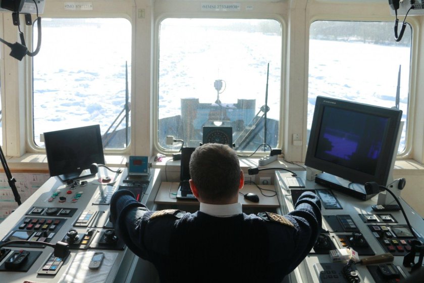 Капитанская рубка ледокола