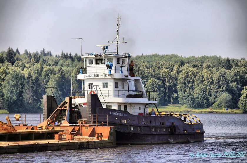 Буксир-толкач 1587