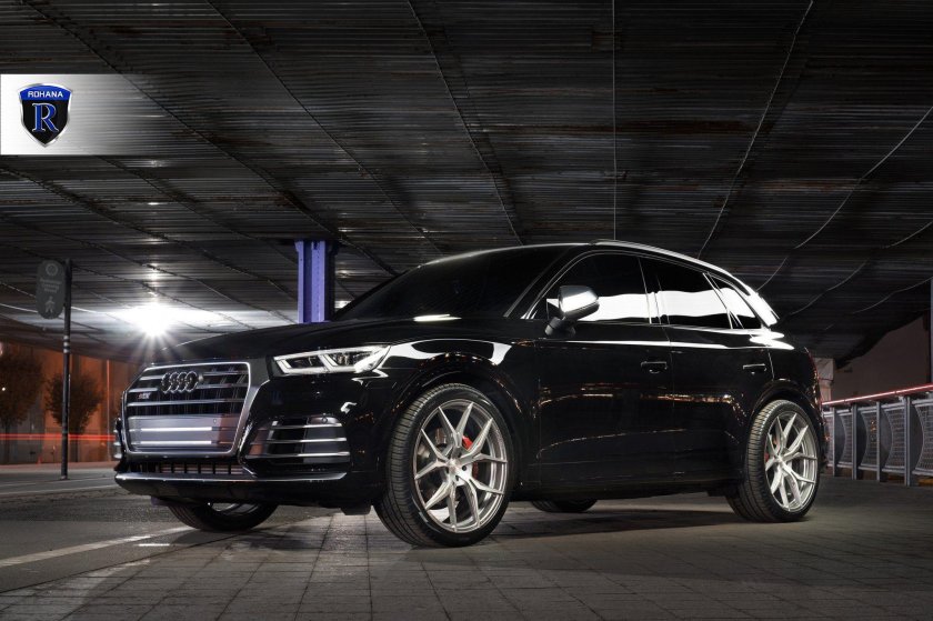 Audi q5 Black