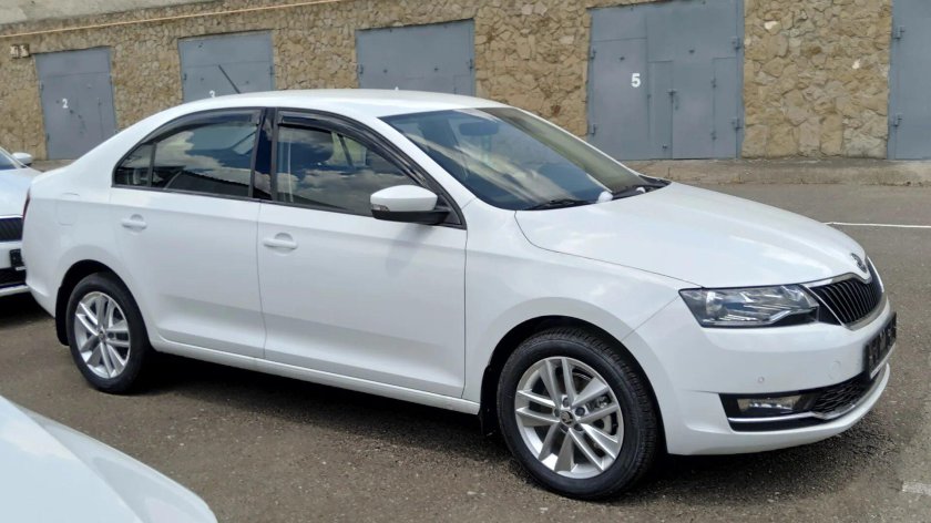 Шкода Рапид стайл