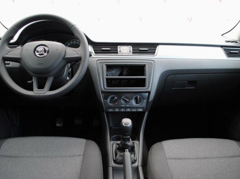 Шкода Рапид 2019 комплектации