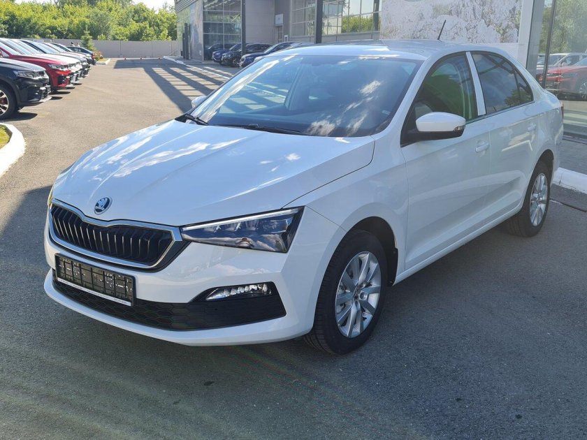 Шкода Рапид 2022