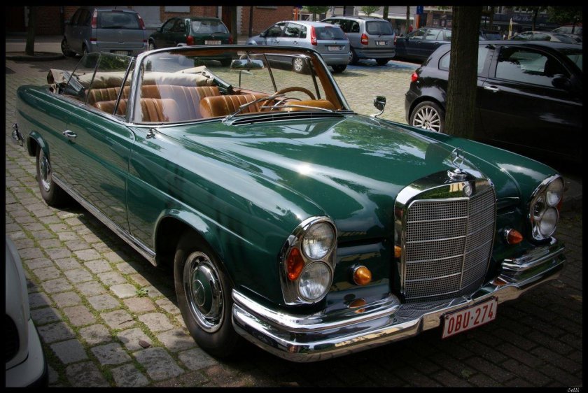 Mercedes Benz 220 w180se