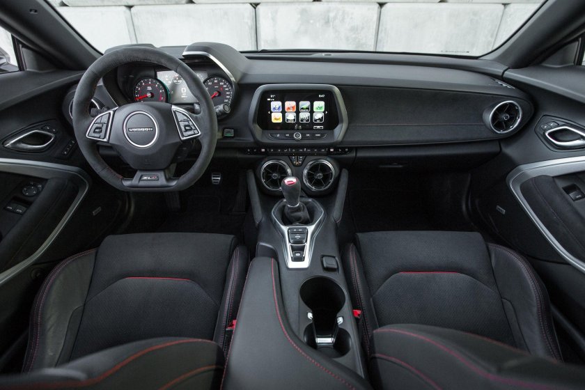 Chevrolet Camaro zl1 1le салон