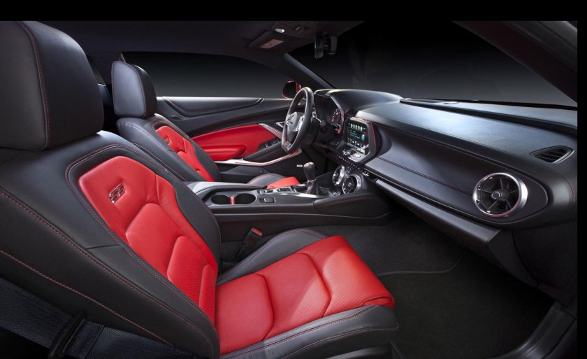 Chevrolet Camaro 2017 салон