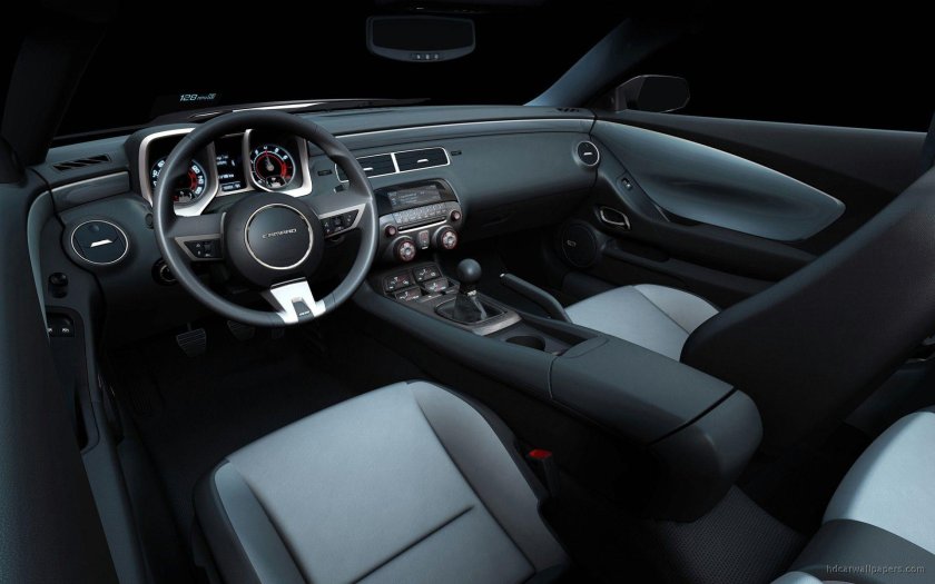 Chevrolet Camaro 2010 Interior