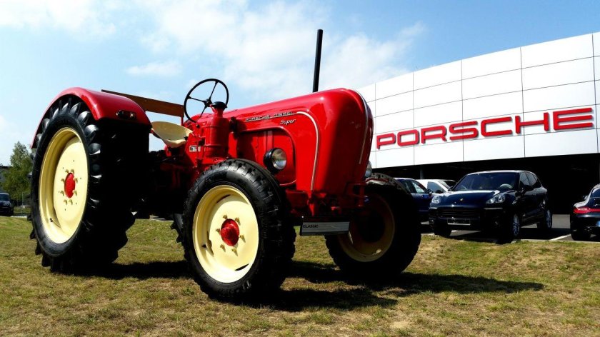 Трактор Porsche Diesel