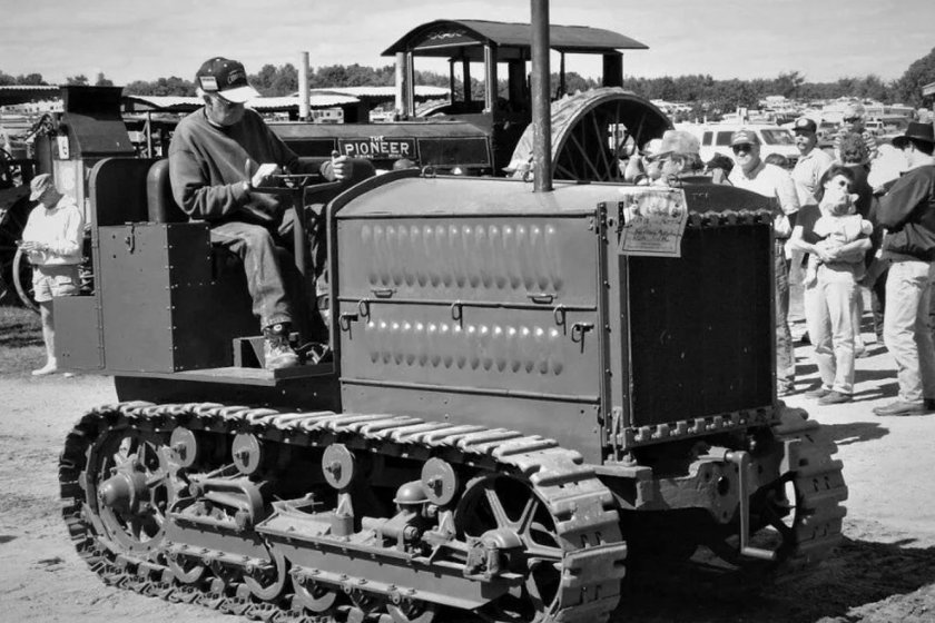 Трактор ХТЗ 1935