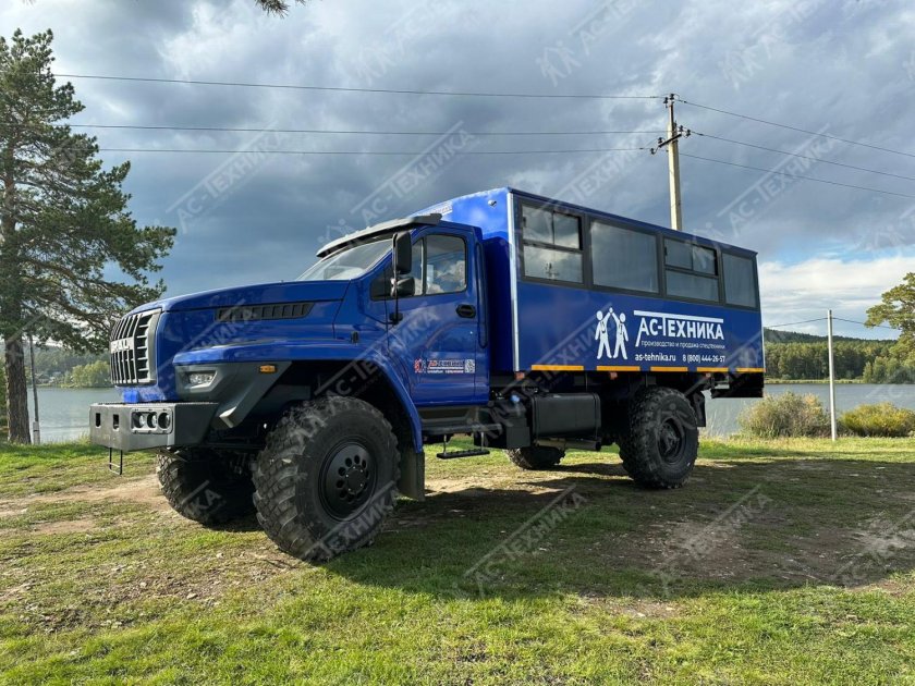 Вахтовый автобус урал некст