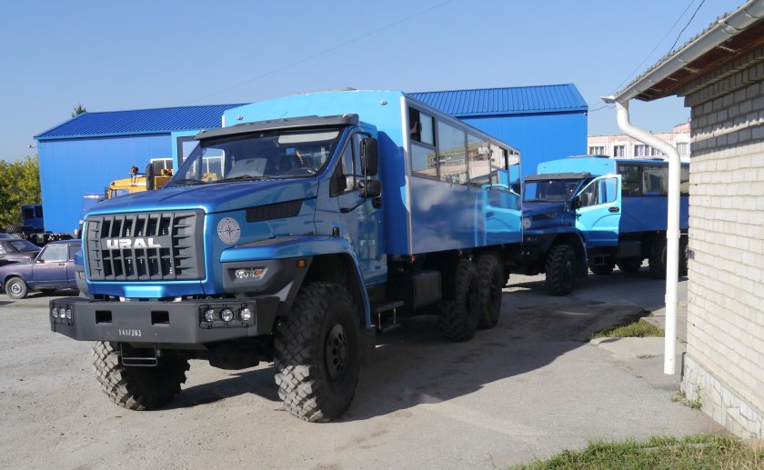 Урал 4320 вахтовка