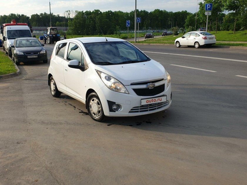 Шевроле спарк м300
