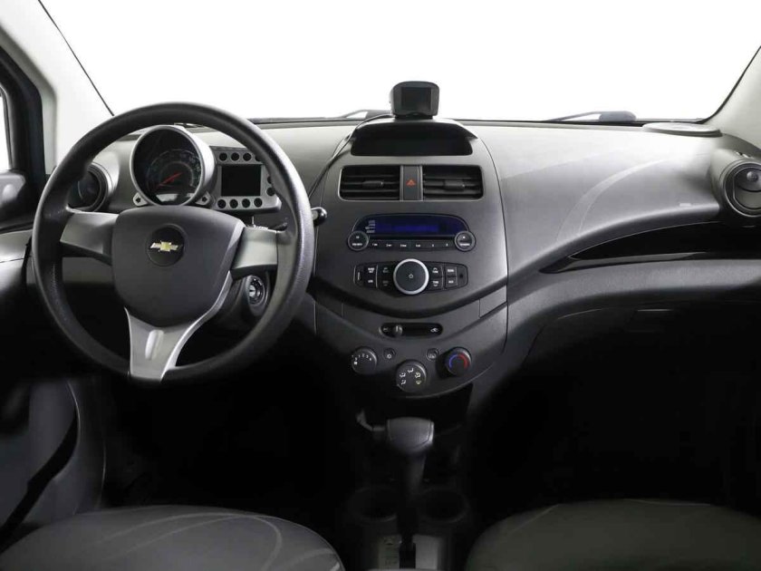 Шевроле Спарк 2011 салон