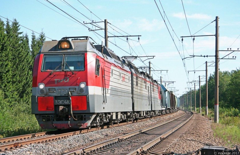 Электровозы НЭВЗ