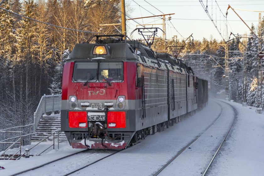 Электровоз 3эс4к