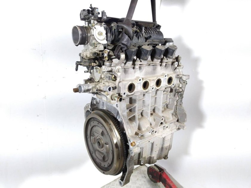 Двигатель 1 8