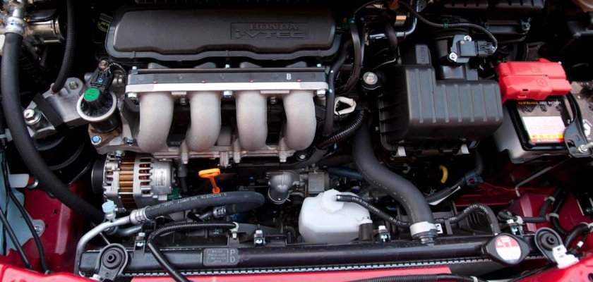 Мотор Хонда фит 1.5