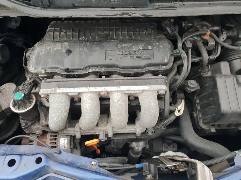 Номер двигателя Хонда джаз
