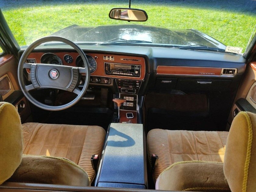 Buick Electra 1976 салон