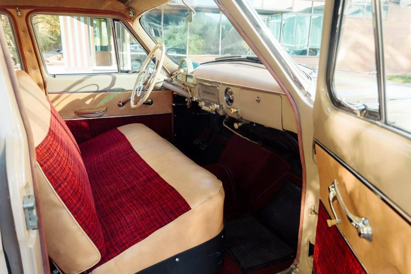 Волга ГАЗ 21 салон