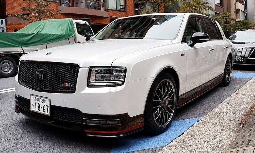 Toyota Century Sport Edition