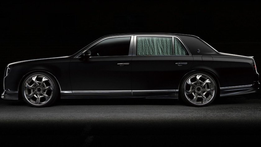 Тойота сенчури 2021