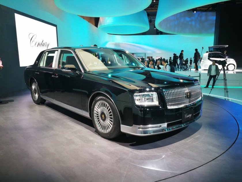 Toyota Century 2018