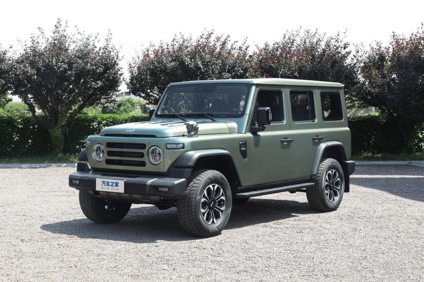 Китайский внедорожник 212