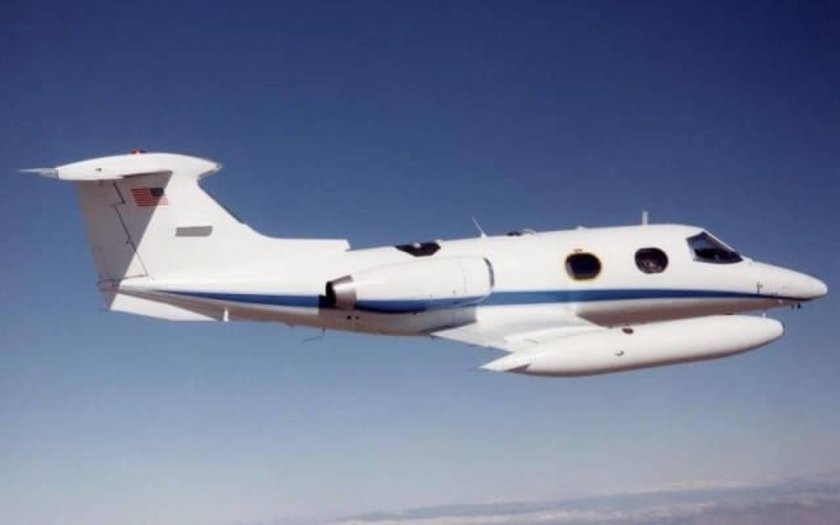 Learjet 24 самолет