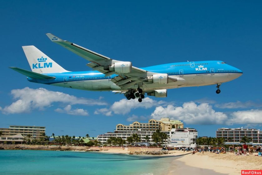 Пляж махо на острове сен-Мартен