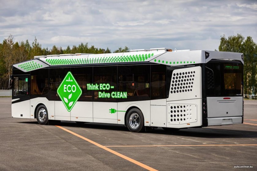 МАЗ-303 автобус