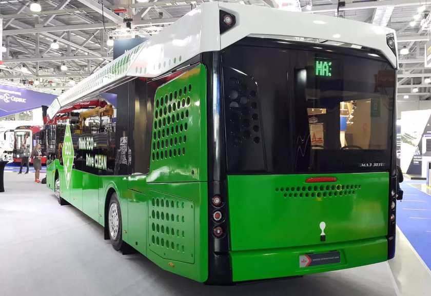 Троллейбус МАЗ 303